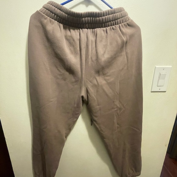 Fabletics Lavender Sweat Pants - Picture 4 of 6